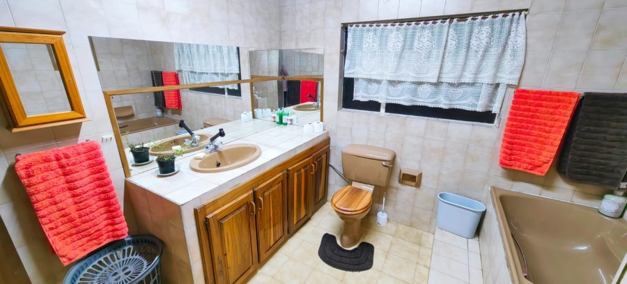 3 Bedroom Property for Sale in Dassie Rand North West